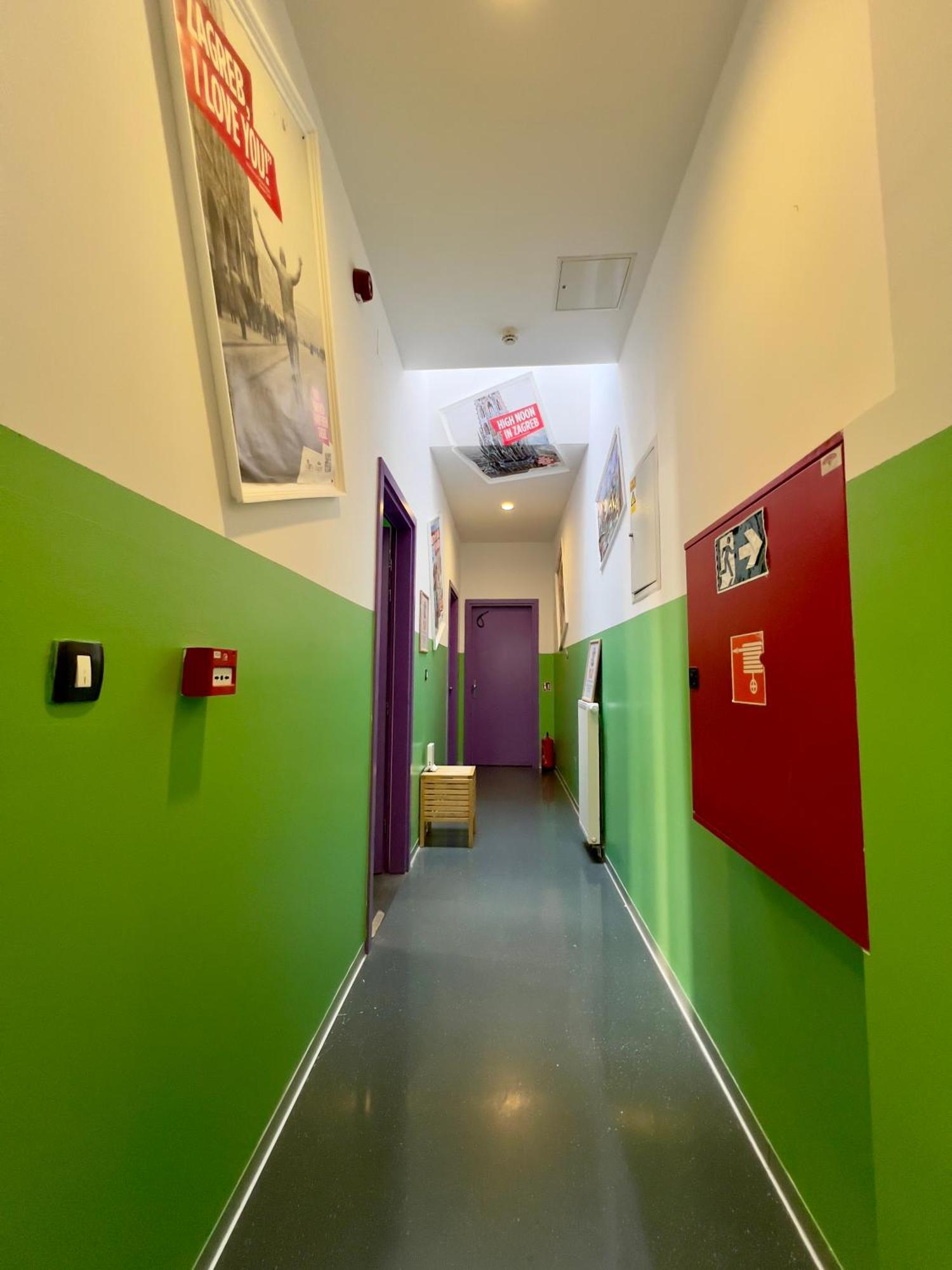 Himalayan Hostel Zagreb Exterior photo